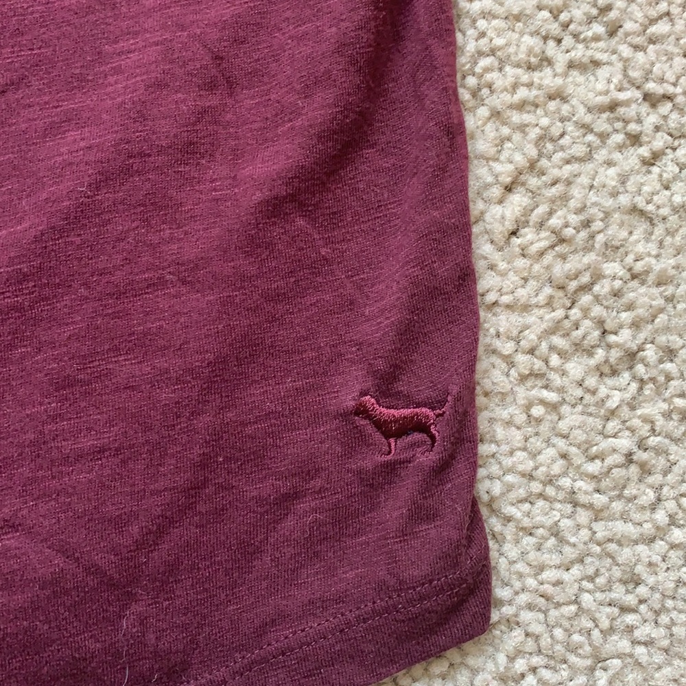 Victoria’s Secret Pink Baseball Tee Size XS - Picture 6 of 9